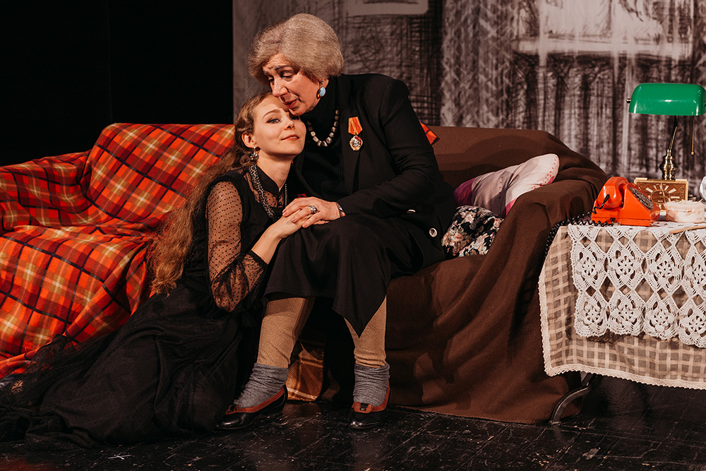 Раневская. Сквозь смех и слезы